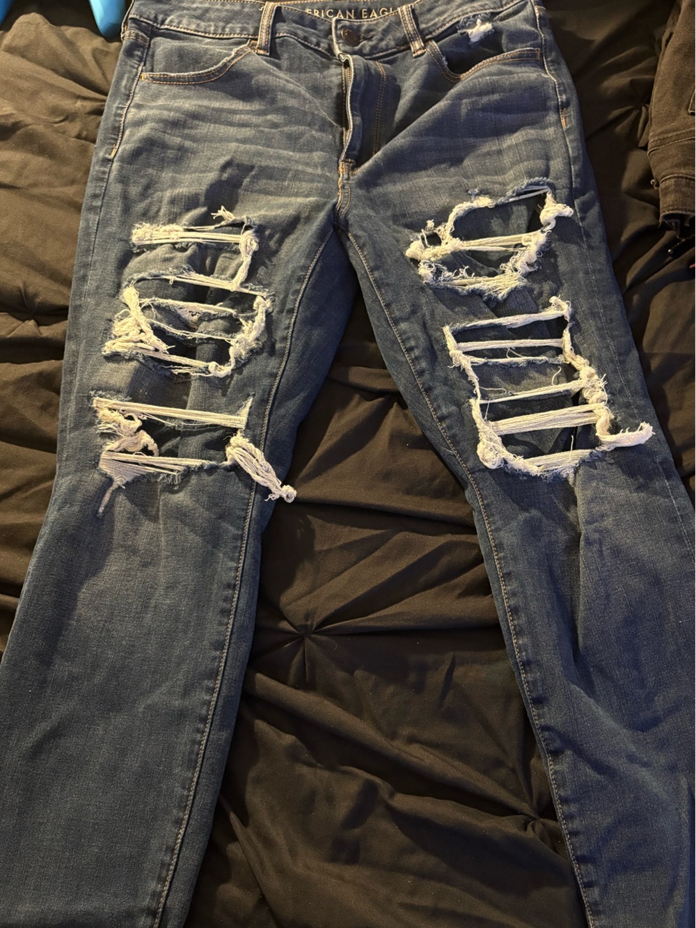 American Eagle Outfitters Women's Skinny Ripped Dark Blue Jeans